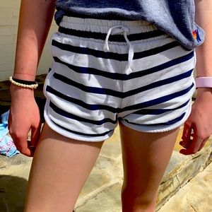 striped shorts with drawstring.